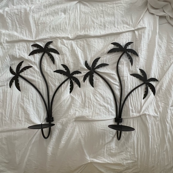 Set of 2 black metal palm tree candle holder wall decor - Picture 3 of 10